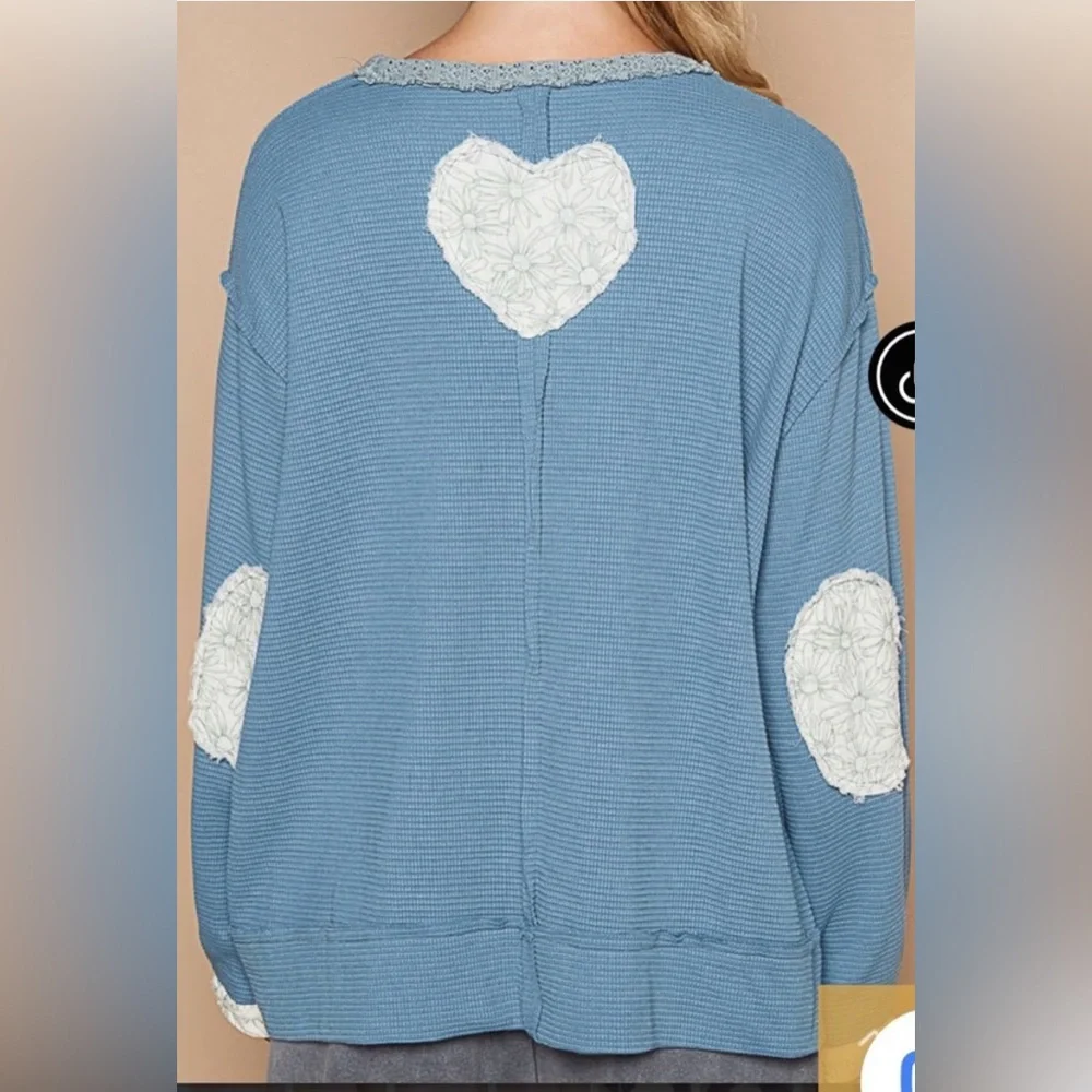 NEW! POL Thermal Knit Top with Heart Peace Sign
Patch on Front in Sz. Large - Picture 4 of 15